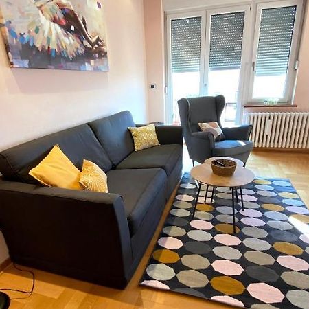 Quince Apartment-Free Parking-City Center Belgrad Exteriör bild