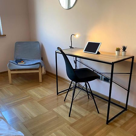 Quince Apartment-Free Parking-City Center Belgrad Exteriör bild