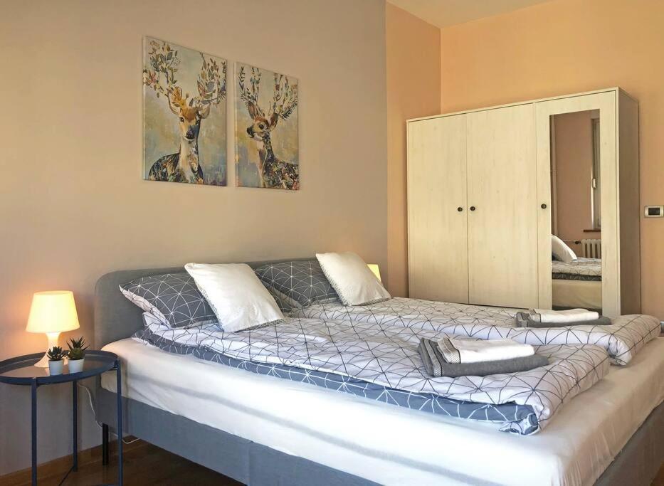 Quince Apartment-Free Parking-City Center Belgrad Exteriör bild