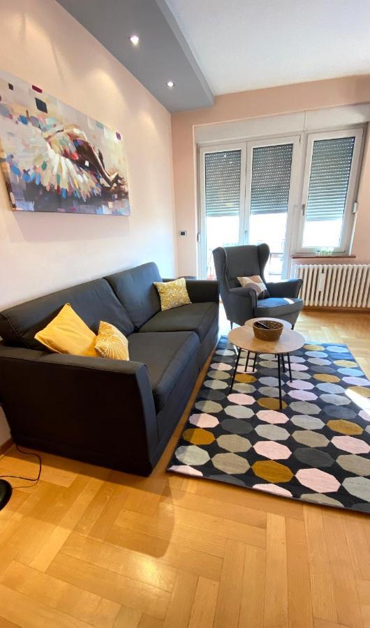 Quince Apartment-Free Parking-City Center Belgrad Exteriör bild