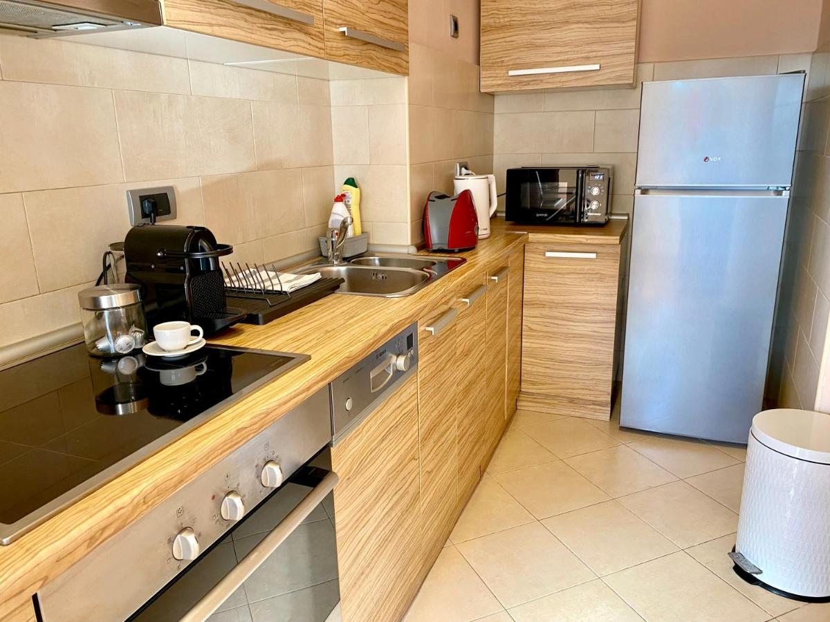 Quince Apartment-Free Parking-City Center Belgrad Exteriör bild